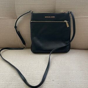Black Michael Kors crossbody gently used